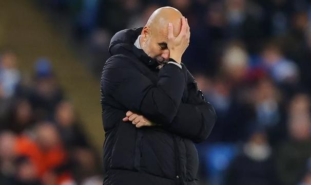 kaiyun-费耶诺德伤口撒盐瓜帅，高唱YNWA隔空声援斯洛特