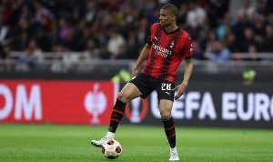 德天空：佳夫转会费为3800万欧+400万欧浮动，下周一接受纽卡体检