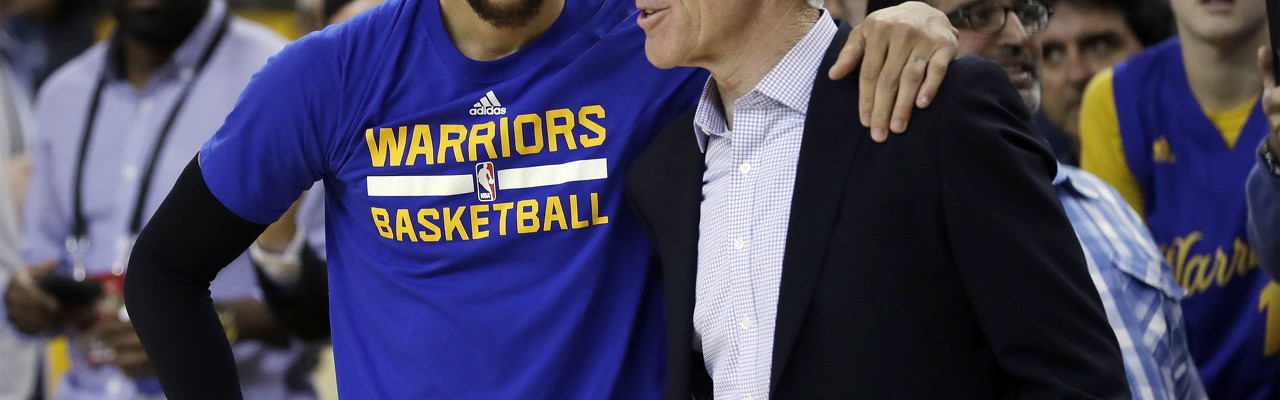 库里感激大学教练：你必须要有那种能看到你潜力的人