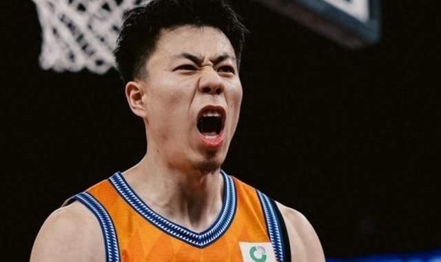 上海队芦苇被质疑打假球，面对广厦输掉第四场，难道为了门票吗？
