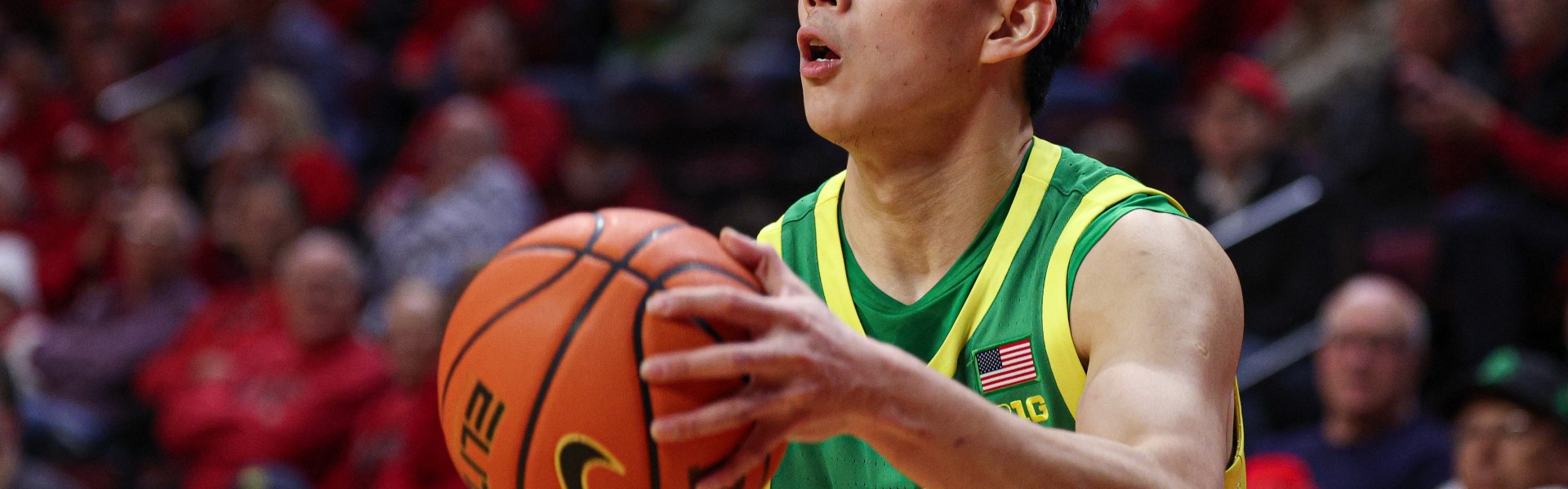 解说：林葳最不适应的是NCAA防守强度 教练对他的进攻技巧评价高