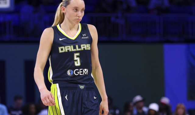 开云网页版-佩奇：我们需要做好防守，并为在球场的防守端展现出的表现感到自豪