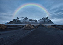 小角度破门，昆滕-廷伯打入荷兰国家队生涯首球